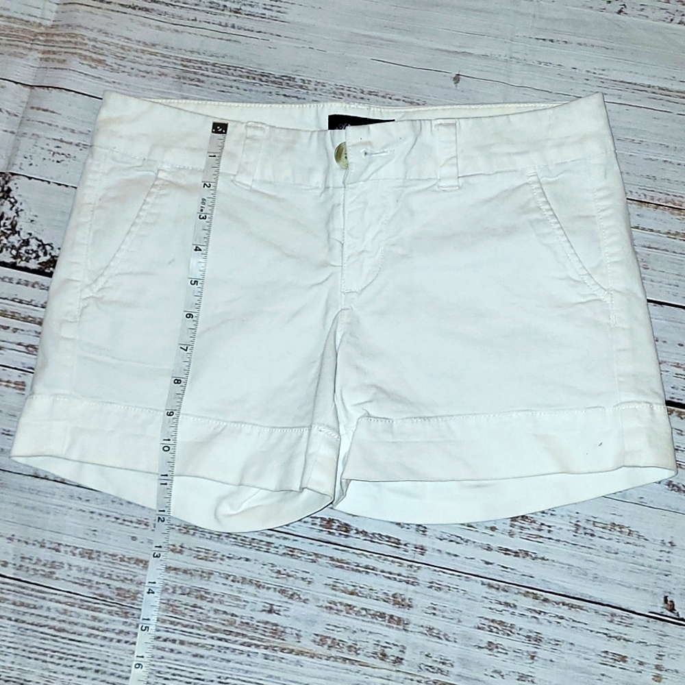 AE white shorts